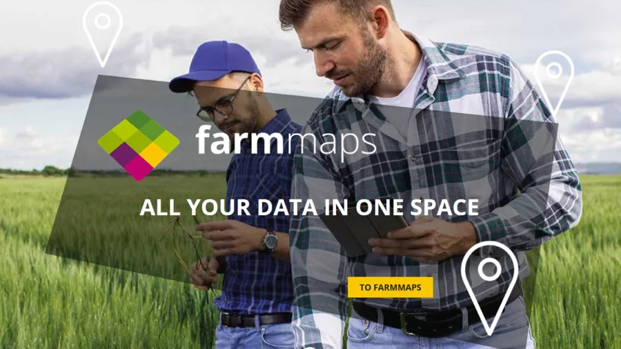 Två män på en åker. 